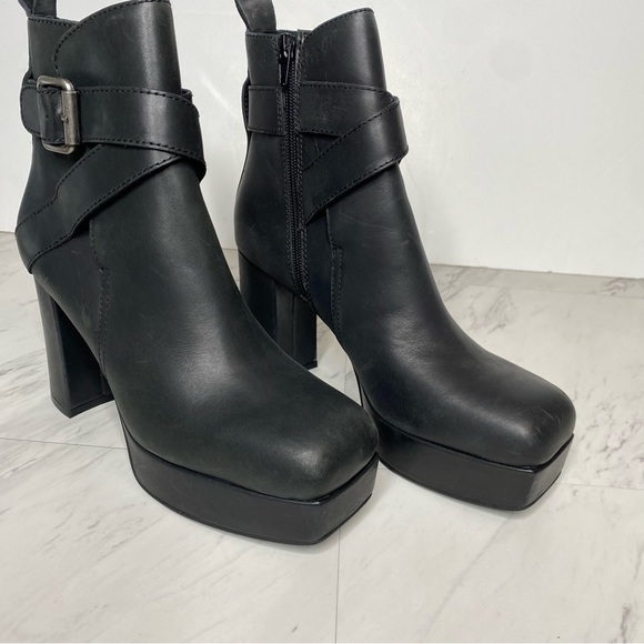 Jeffrey Campbell Amuse Black Leather Square Toe Heeled Platform Boot 7 - Picture 10 of 15